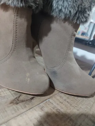 2 pares botines Pull&Bear y Blanco T.36