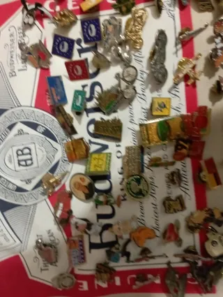 Colección de 70-72 pins
