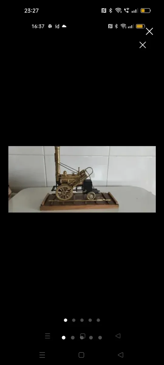 Maqueta Locomotora Rocket