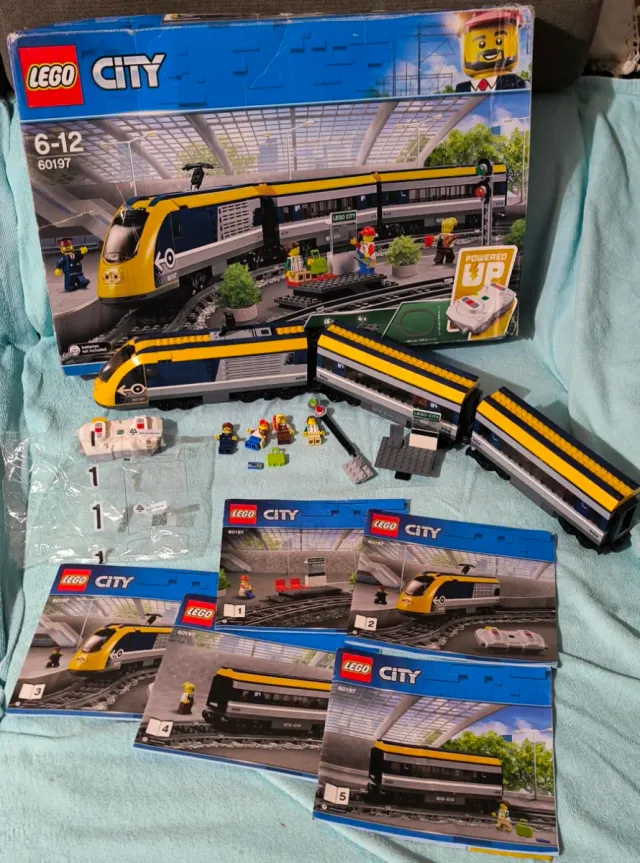 LEGO City Tren 60197