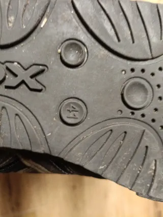 Zapatos Geox Marrones y Negros