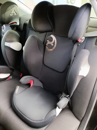 Cybex Solution M-Fix Grupo 2-3