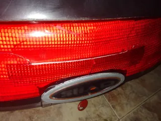 Baúl Moto Grande Extraíble Buen Estado con 2 llave