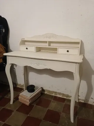 Escritorio blanco vintage