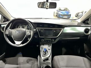 Toyota Auris Híbrido Automático