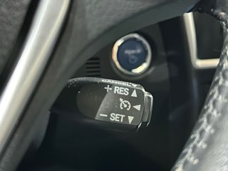 Toyota Auris Híbrido Automático