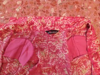 Camisa estampada rosa y beige