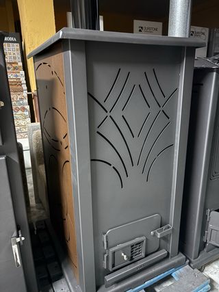 Estufas Pellet Hueso con Puerta Cristal y Horno