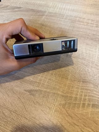 Kodak Pocket Instamatic 300 Cámara