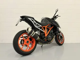 KTM 1290 SUPERDUKE 2017 42.000 KM