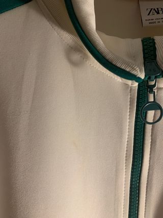Chaqueta Zara Verde y Blanca Talla M
