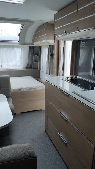 Caravana Adria Adora 573pt 6 plazas como nueva