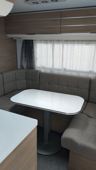 Caravana Adria Adora 573pt 6 plazas como nueva