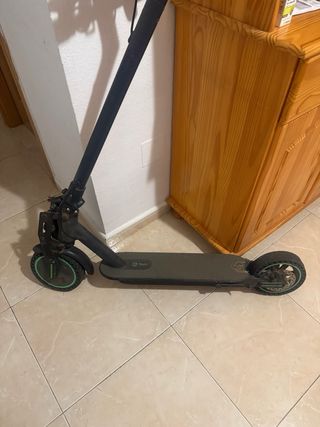 Patín eléctrico para piezas