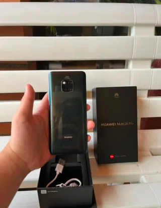 Huawei Mate 20 Pro 128GB con scatola e caricatore