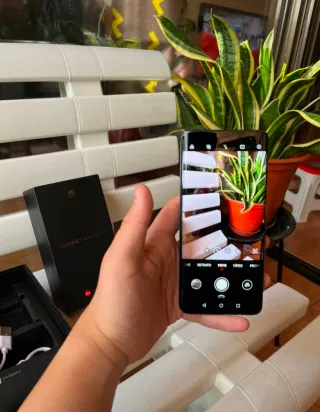 Huawei Mate 20 Pro 128GB con scatola e caricatore