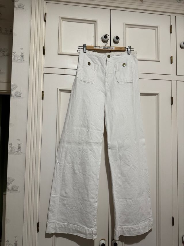 Pantalón Stradivarius