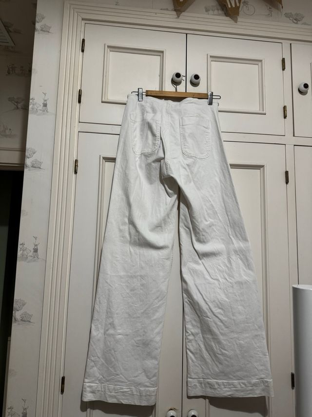 Pantalón Stradivarius
