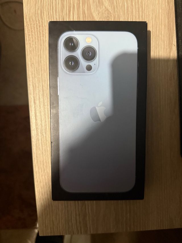 Caja iPhone 13 Pro Max