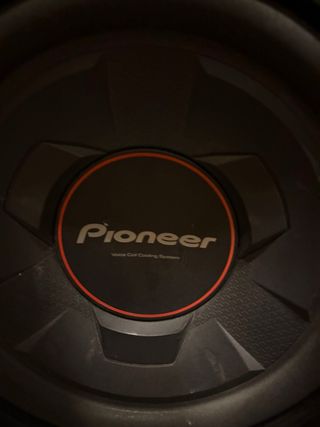 Subwoofer Pioneer 12 listo para usar