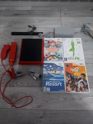 Nintendo Wii Mini Roja + Juegos