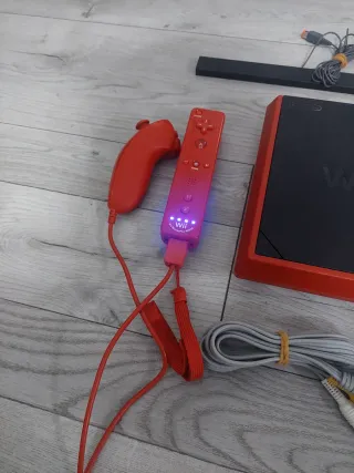 Nintendo Wii Mini Roja + Juegos