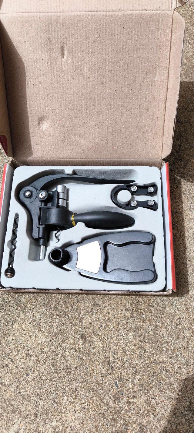 Descorchador de vino nuevo