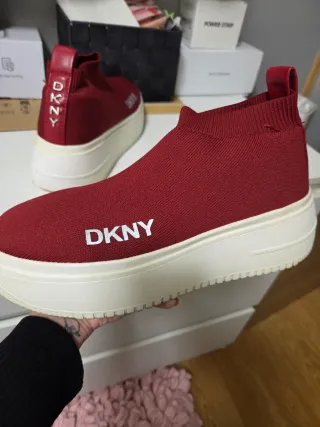 Botines DKNY Rojos