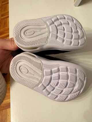 Zapatos Nike Air Max Bebé Negro Blanco