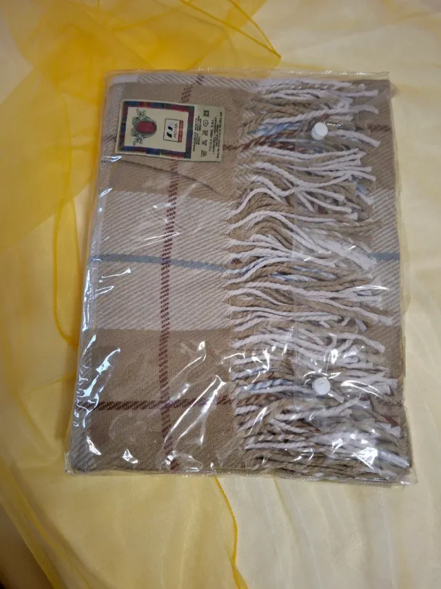 Caldo Plaid invernale  con frange nuovo