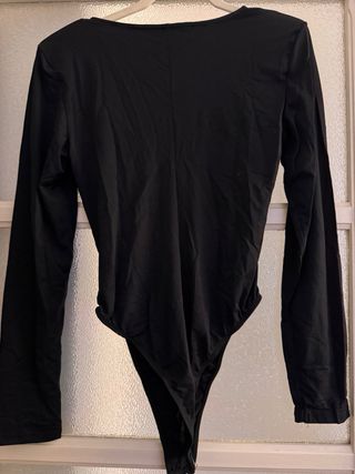 Body Zara negro drapeado manga larga