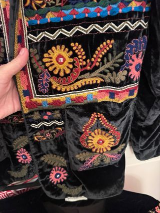 Blazer Zara Terciopelo Bordado Talla Única