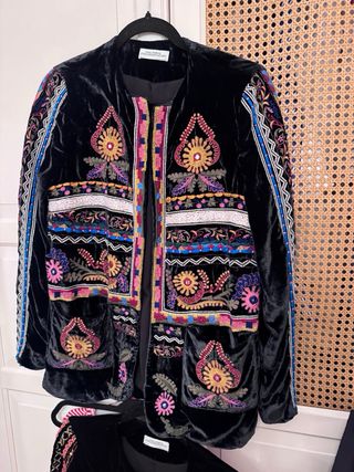 Blazer Zara Terciopelo Bordado Talla Única