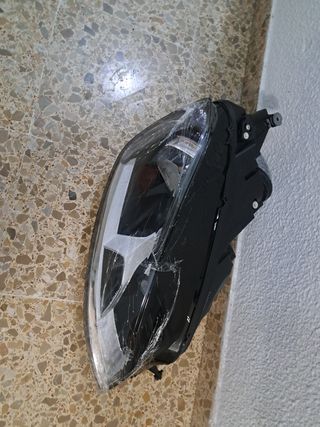 Faro Golf 7 Nuevo a Estrenar lado iz visto defrent