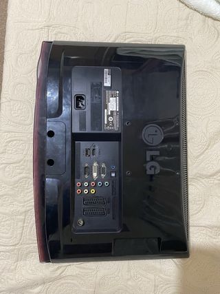 Monitor LG Flatron HD Negro/Rojo