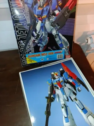 Bandai Gundam MSZ-006 Ala Fuoco Robot Japan kit