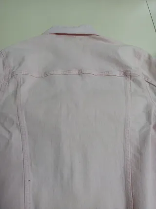 Cazadora vaquera rosa