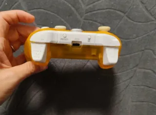 Mando Bluetooth Transparente Amarillo