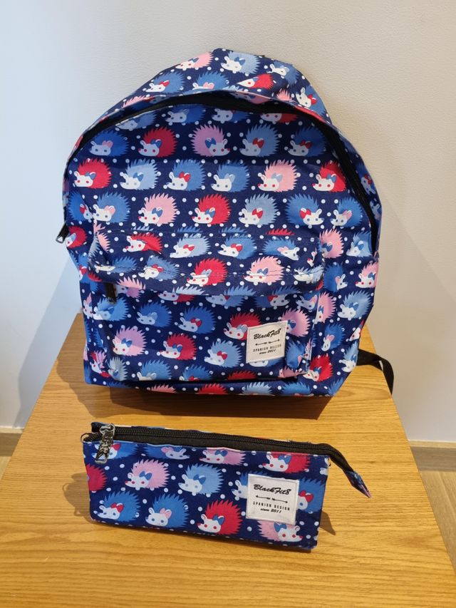 Mochila y estuche infantil escolar