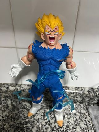 Figura Majin Vegeta