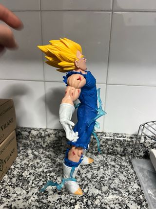 Figura Majin Vegeta