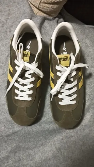 Zapatillas deportivas suela goma