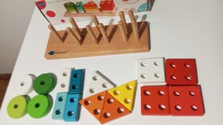 juguete educativo apilable
