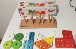 juguete educativo apilable