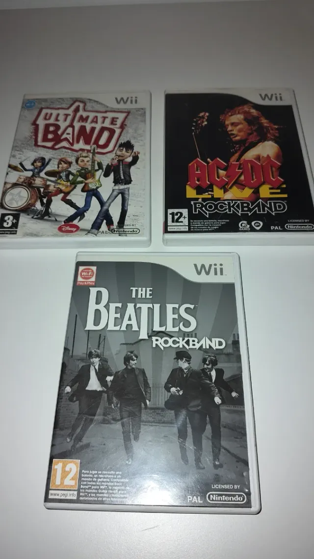 Juegos Wii Rock Band: AC/DC, Beatles, Ultimate Ban