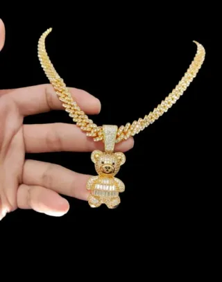 Colgante Oso Dorado con Diamantes