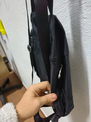 Mochila antirrobo negra