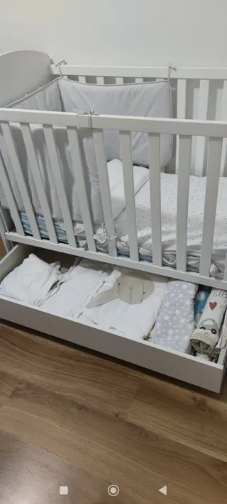 Cuna de madera Micuna