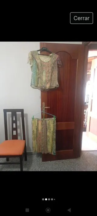 Conjunto blusa y falda estampado