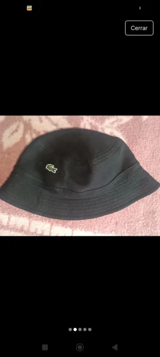 Gorro bucket negro Lacoste